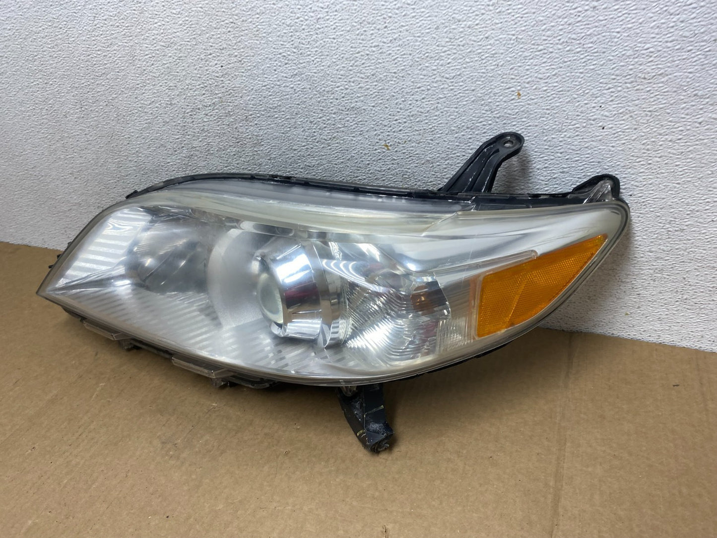 2011-2014 Toyota Sienna Left Driver LH Halogen Headlight AF9499 DW1