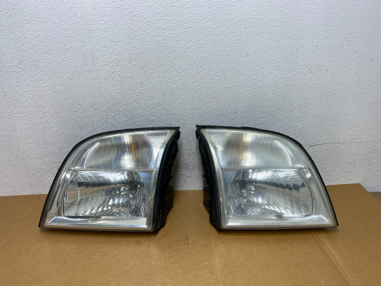 2006-2010 Mercury Mountaineer Left+Right Side Halogen Headlights AD8935 DW0