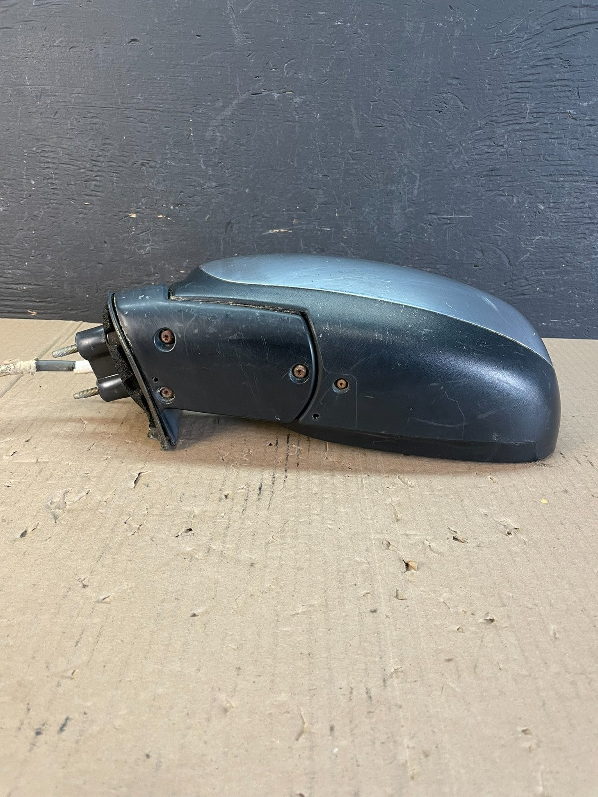 2000 to 2006 Toyota Tundra Left Driver LH Side Door View Mirror AD8690 DW3