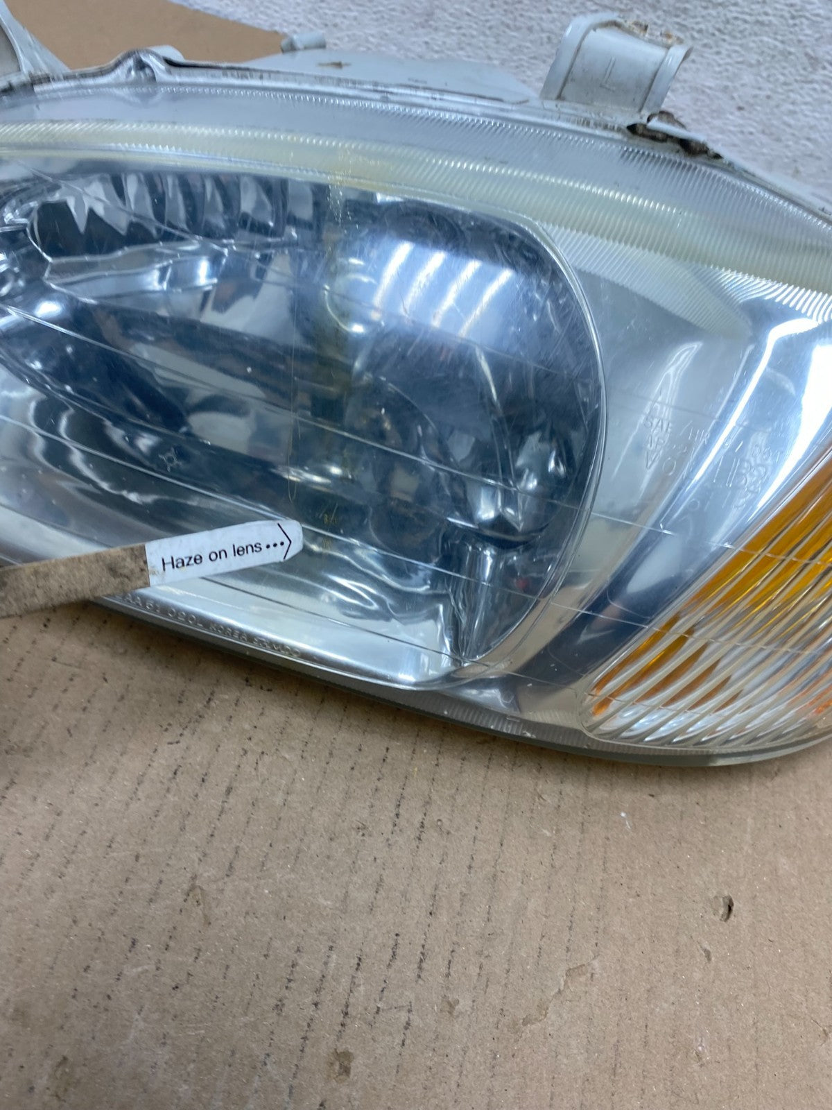 1998 to 2001 Kia Sephia Left Driver LH Halogen Headlight AF3089 DG4