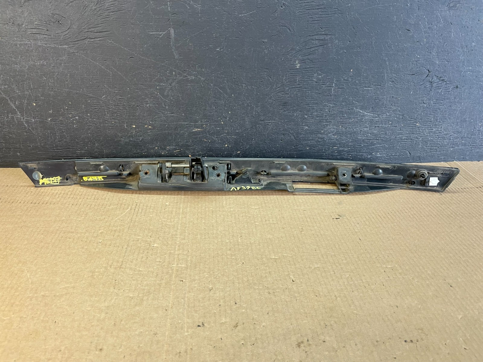 2009-2014 Volkswagen Routan Finish Garnish Panel Molding w/ Camera AF3786 DG3