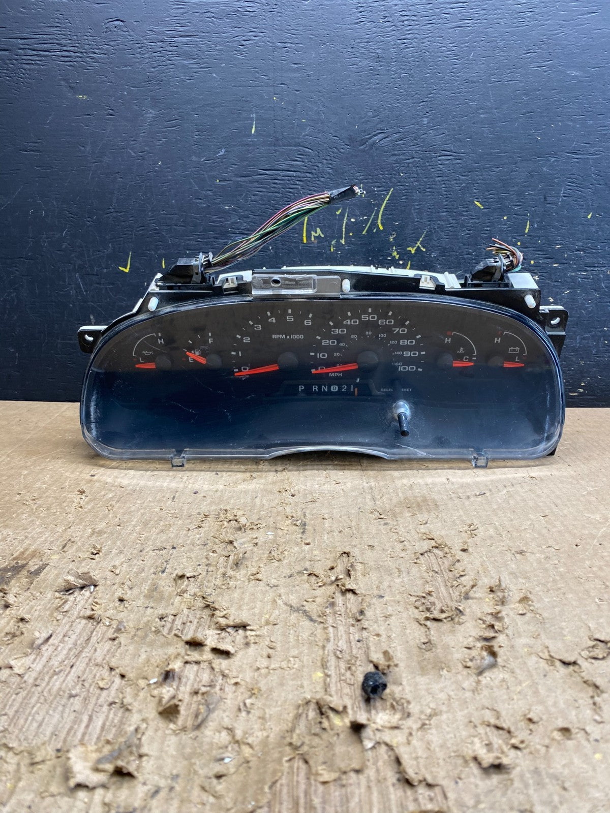 2006 Ford E350 Gauge Speedometer Cluster OEM z9858 DG0