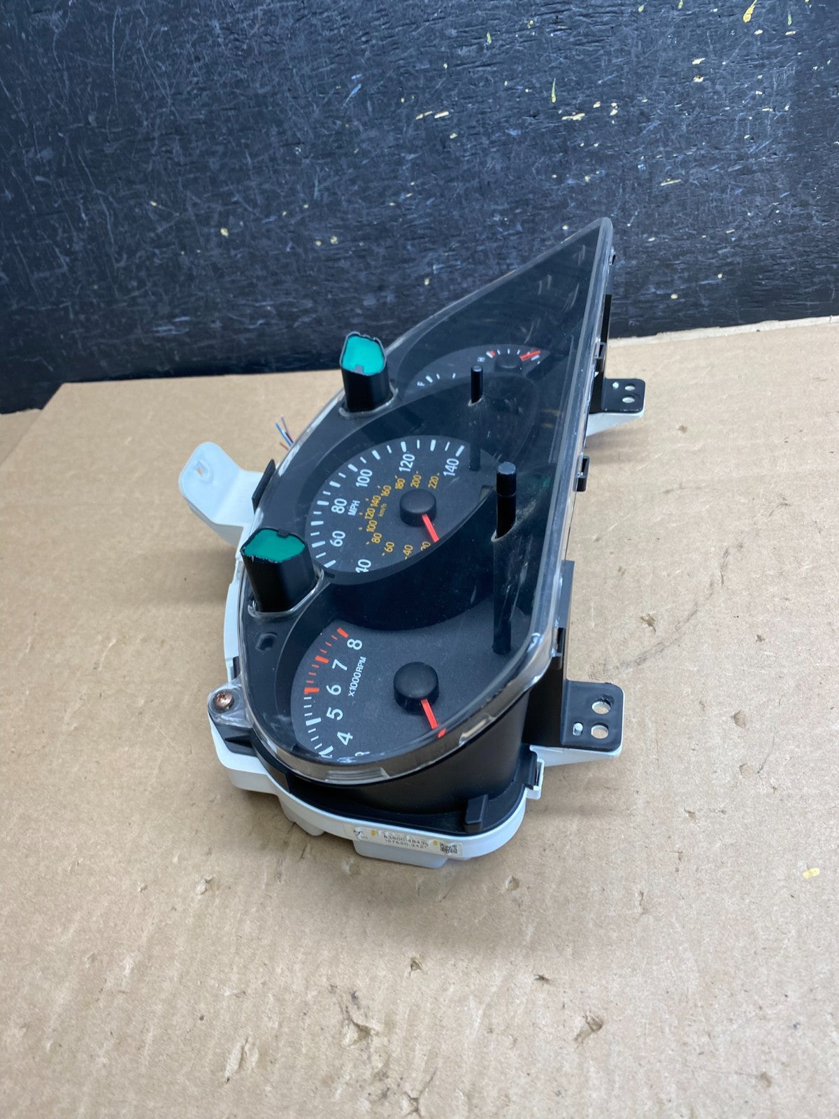 2004 to 2007 Toyota Highlander Speedometer Insrument Gauge Cluster AI3063 DG1