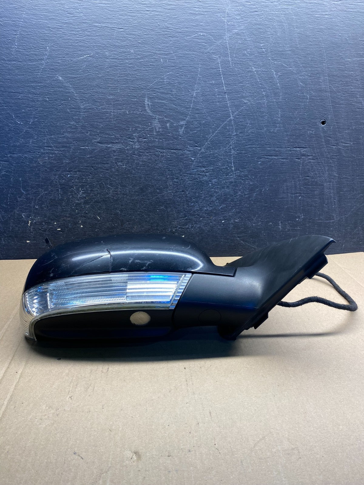 2004 to 2007 Volkswagen Touareg Right Door Power View Door Mirror AG3508 DW3