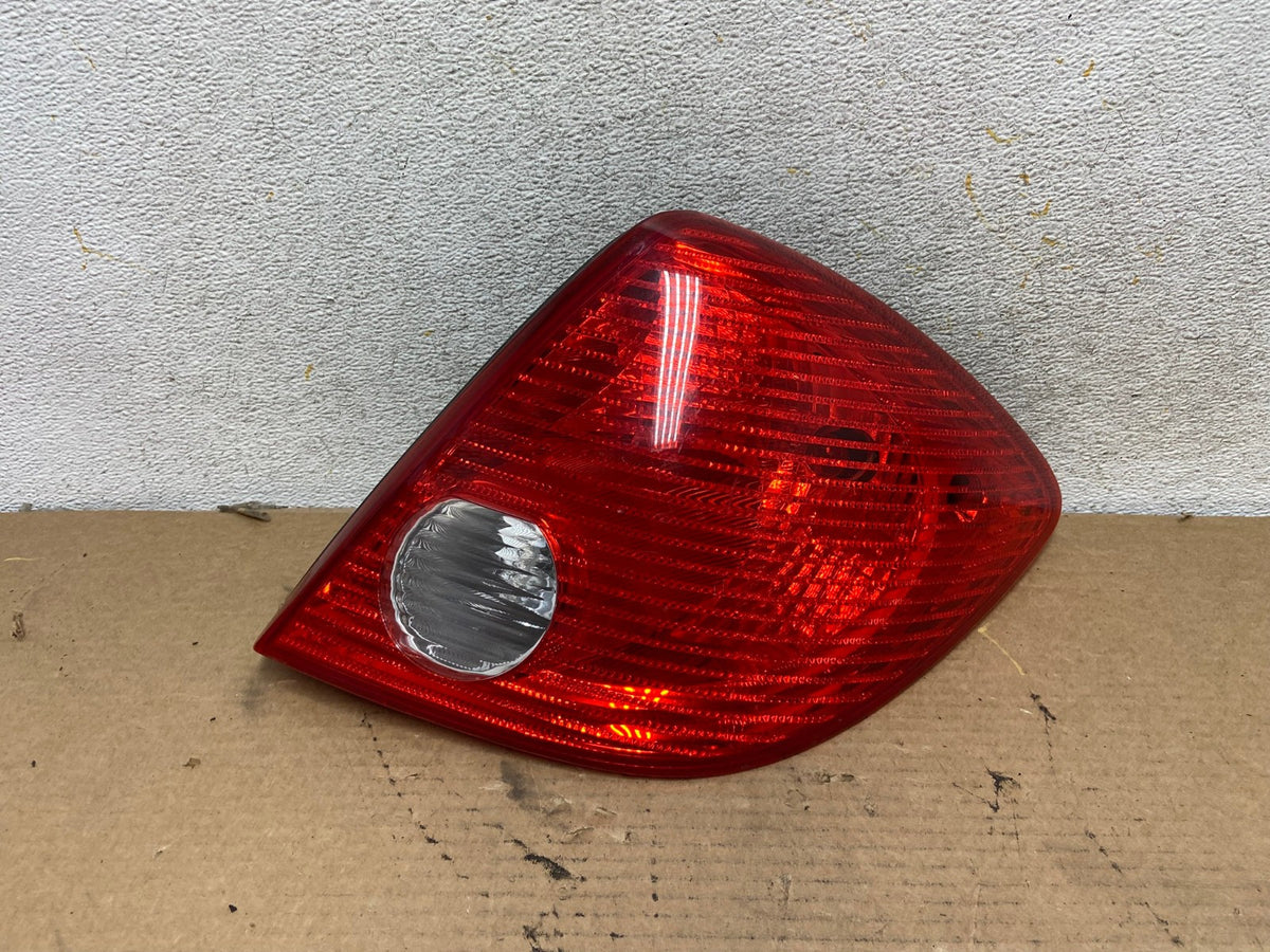 2005-2010 Pontiac G6 Sedan Right Passenger Side Tail Light AH4261 LK0