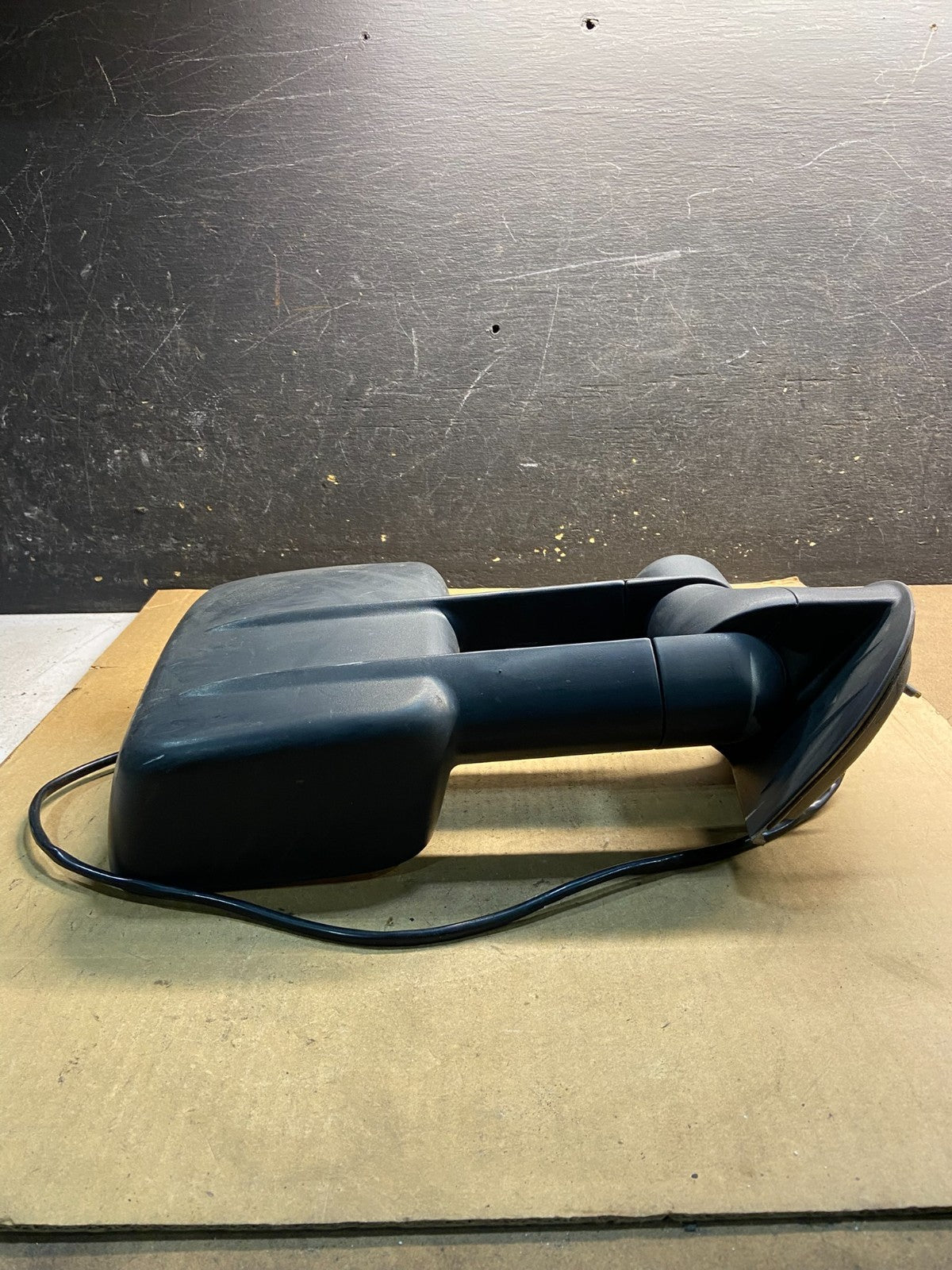 2007 - 2013 Chevrolet Silverado Sierra Right Passenger Side Door Mirror Z2366 DG0