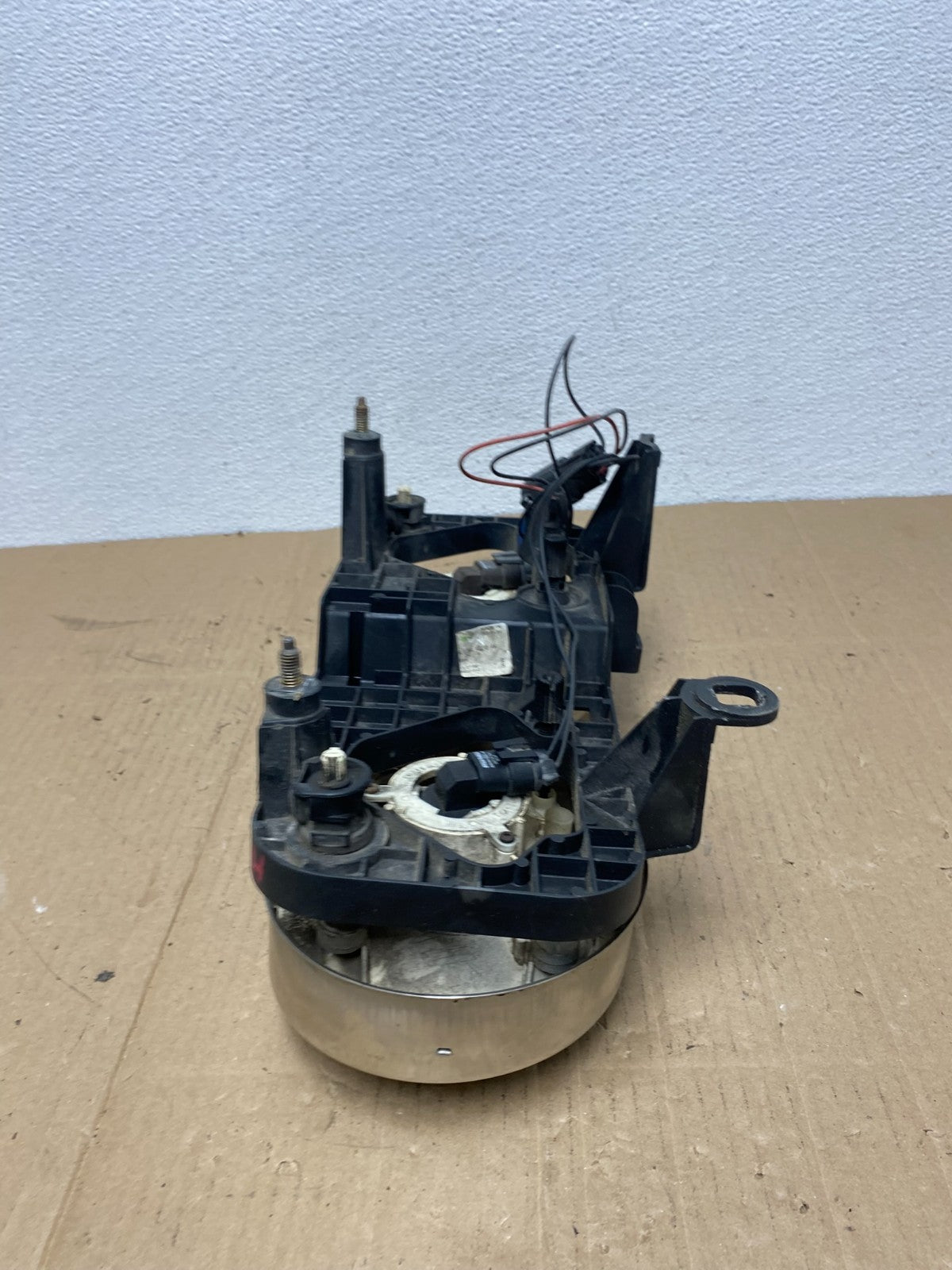 1995 to 1997 Jaguar XJ6 Right Passenger RH Side Headlight OEM ab8193 DG7