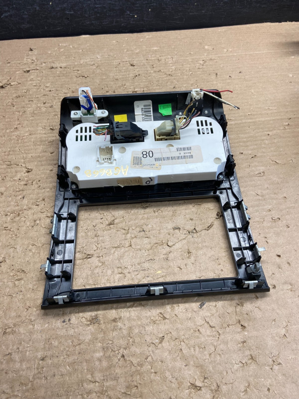 2008 - 2012 Nissan Titan Climate Control Hvac Radio Bezel AG8668 DG4
