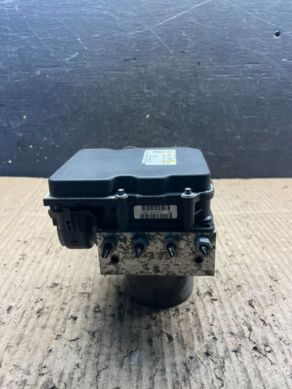 2011 to 2012 Audi Q5 ABS Anti-Lock Brake Pump S4460 DG3
