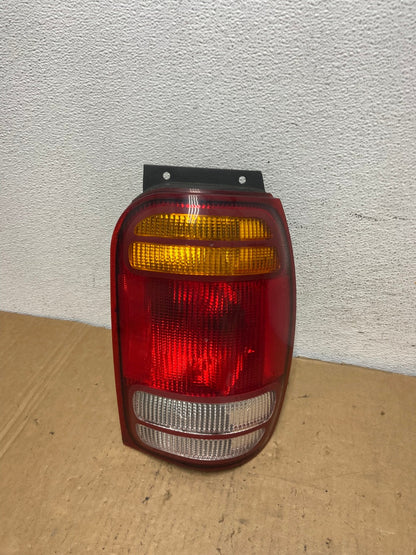1998 to 2001 Ford Explorer Right Passenger Side Tail light AD3168 LK0