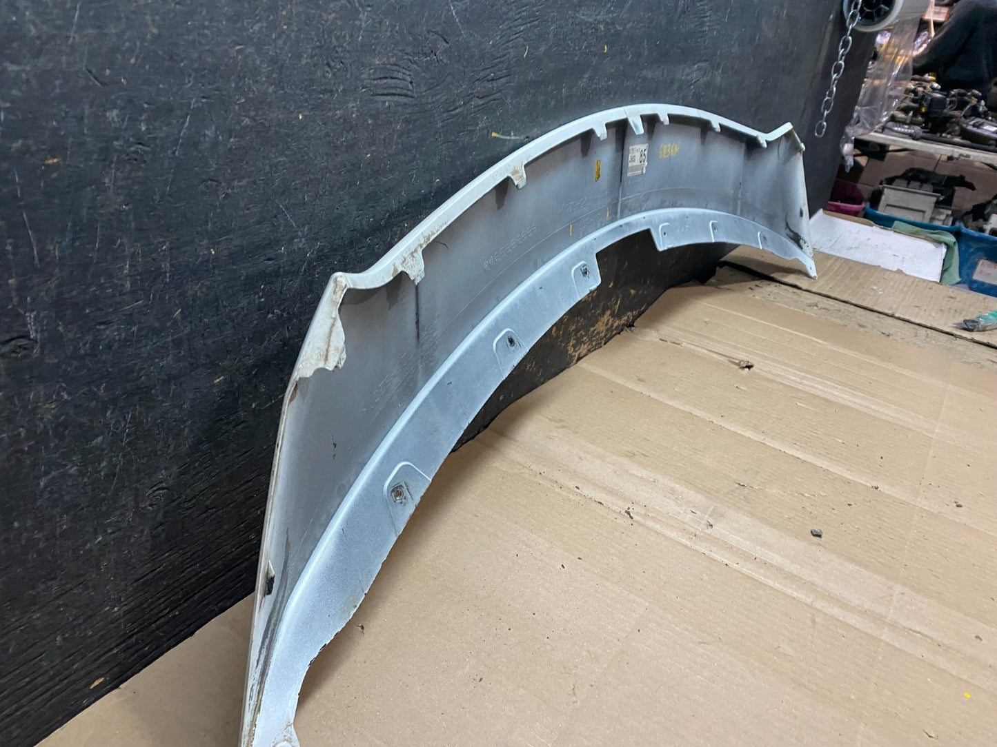 2013-2015 Mazda CX-9 Front Upper Grille Filler Panel Moulding W4674 DG9