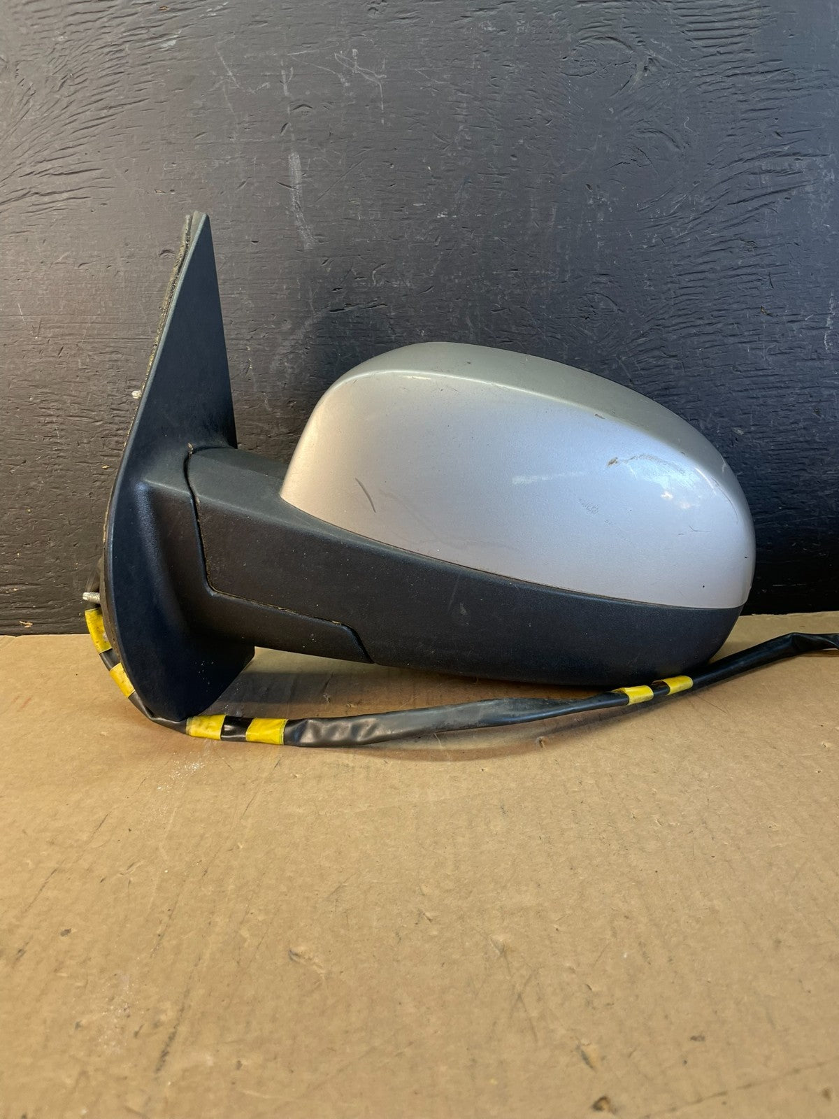 2007 to 2008 Gmc Yukon Left Driver LH Side View Door Turn Mirror AD5615 DW0