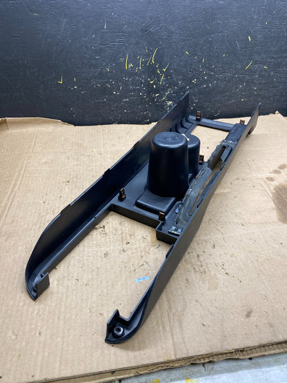 2005 to 2009 Ford Mustang Center Console Shifter Trim W/ Cup Holder z1916 DG3