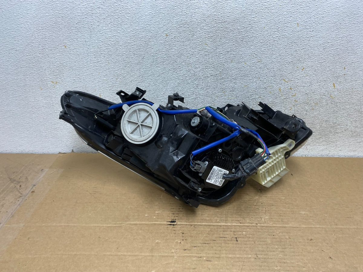Sedan 4Door 2010 to 2013 Infiniti G37 Left Driver Headlight Xenon AH7912 DW6