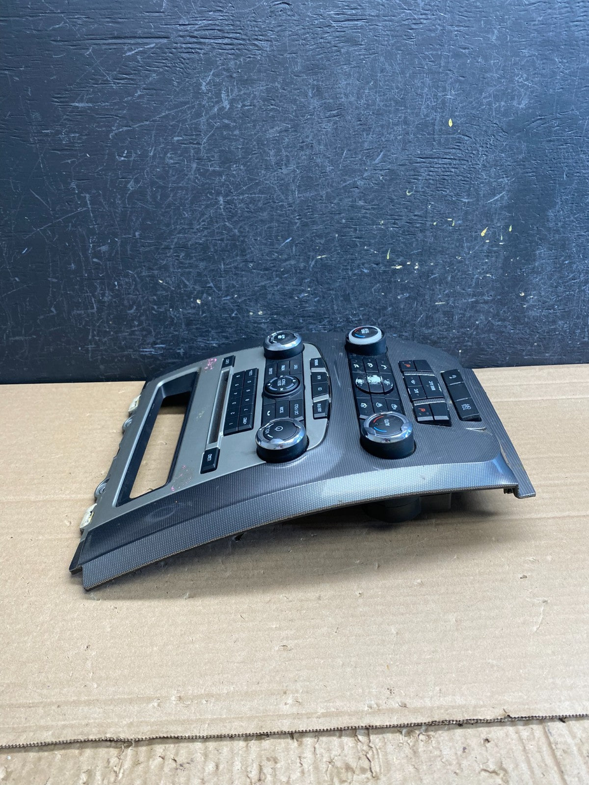 2010 to 2012 Ford Fusion Radio Climate Control A/C Control AG0075 DG1