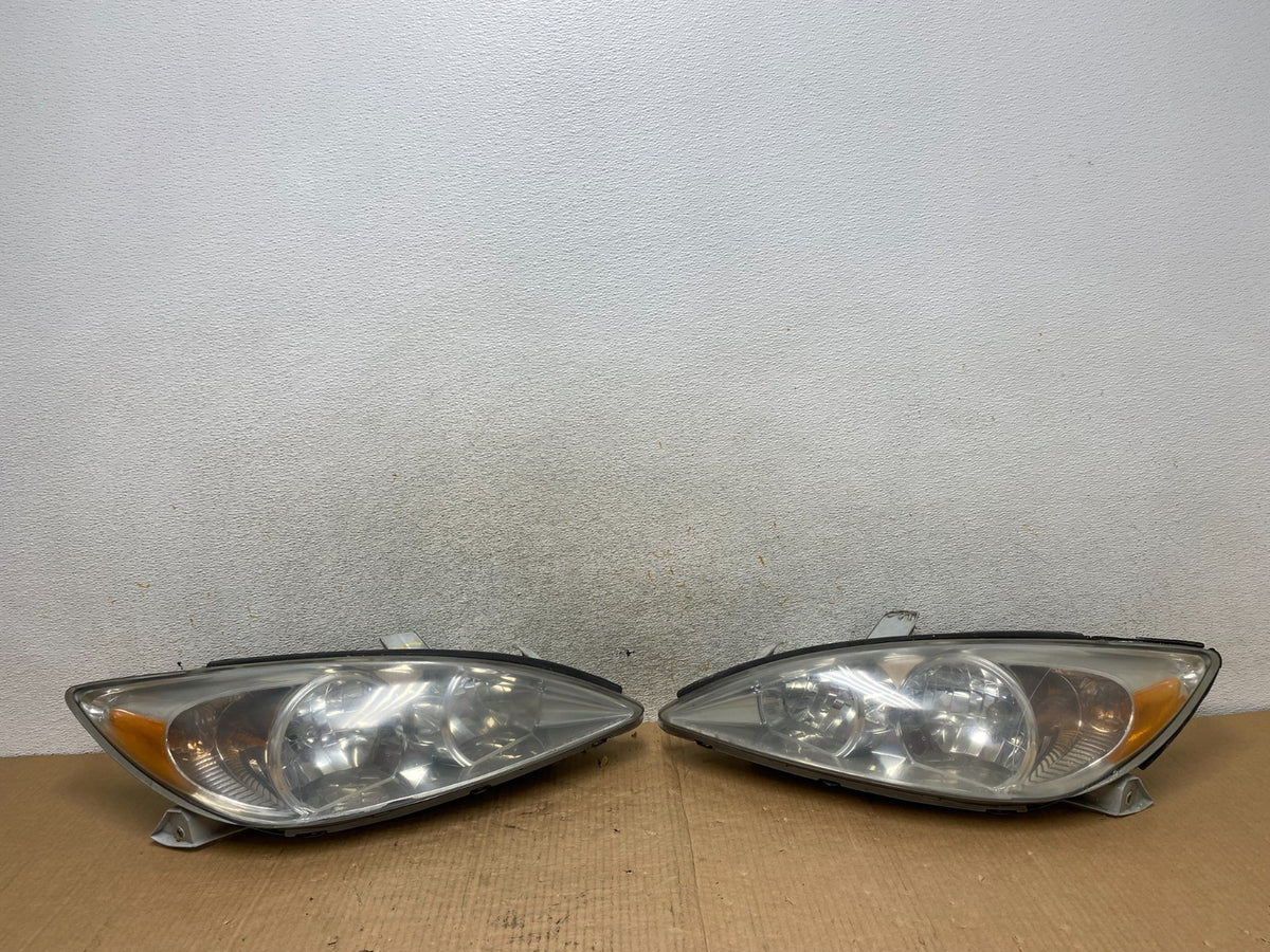 2002 2003 2004 Toyota Camry Left+Right Set Side Halogen Headlights AI6664 DW0