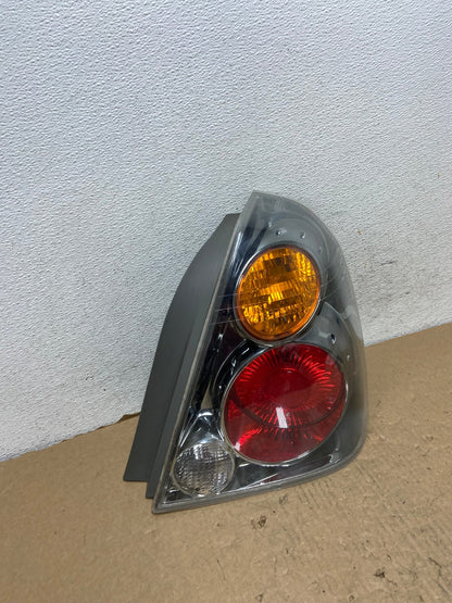 2002 2003 2004 Nissan Altima Right Passenger Rh Tail Light Side AF7454 LK2