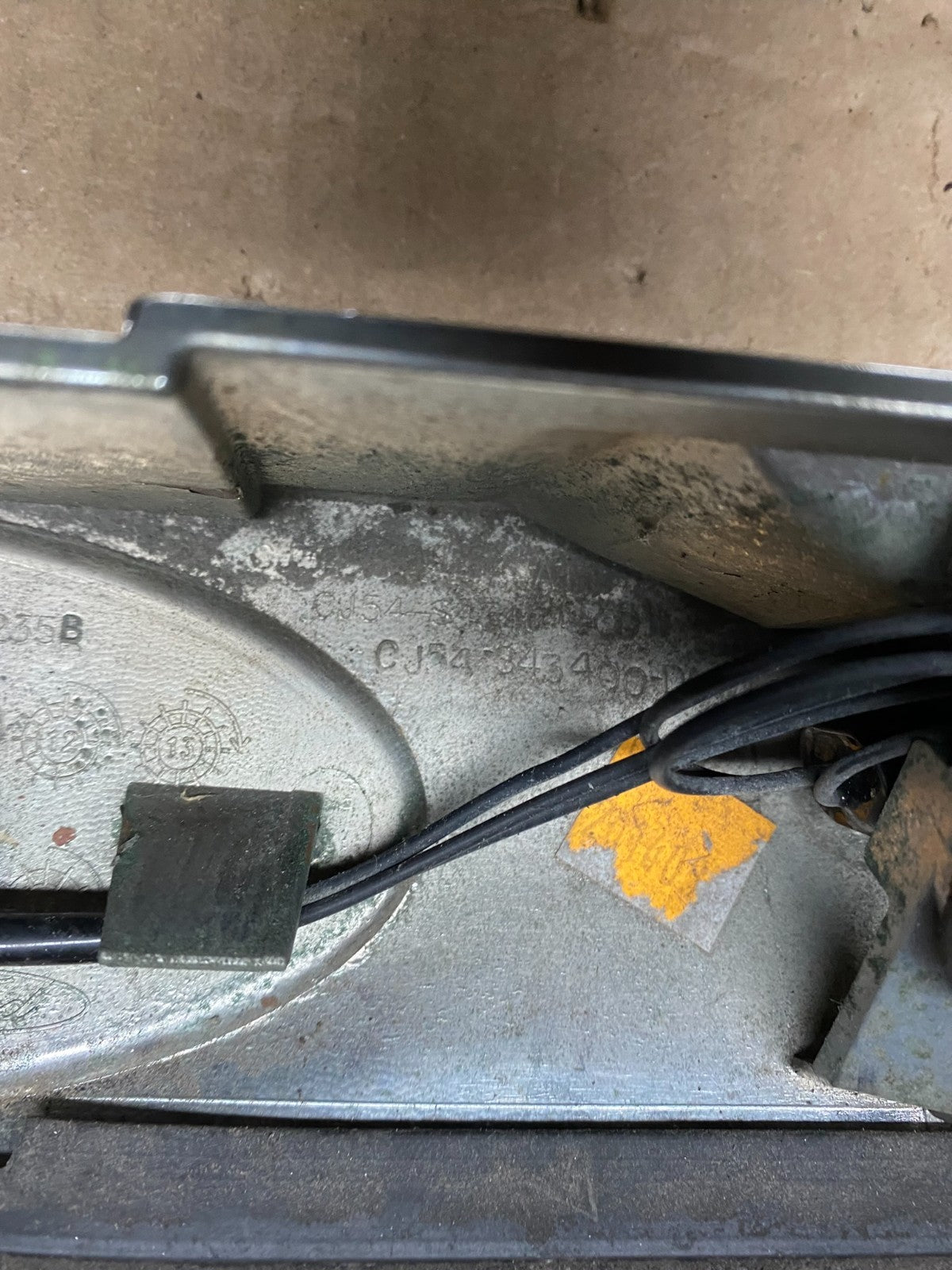 2013 to 2016 Ford Escape Rear Trunk Molding W/O Camera Oem U7608 DG11