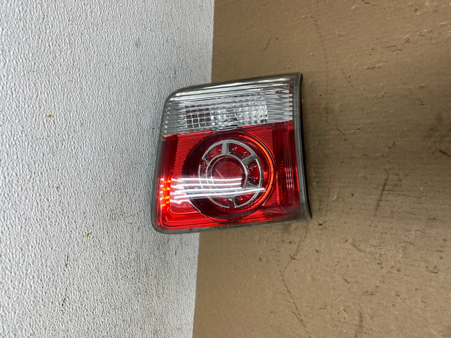 2007 to 2012 GMC Acadia Right Passenger Rh Hatch Tail Light Inner AD7718 LK0