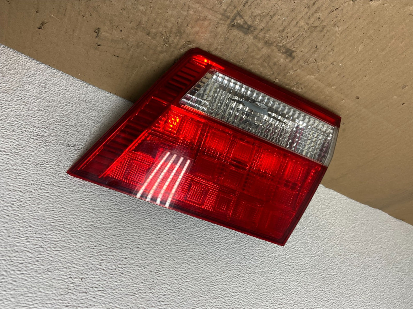 2005 2006 2007 Honda Odyssey Inner Right Passenger RH Tail Light AB8514 DW1