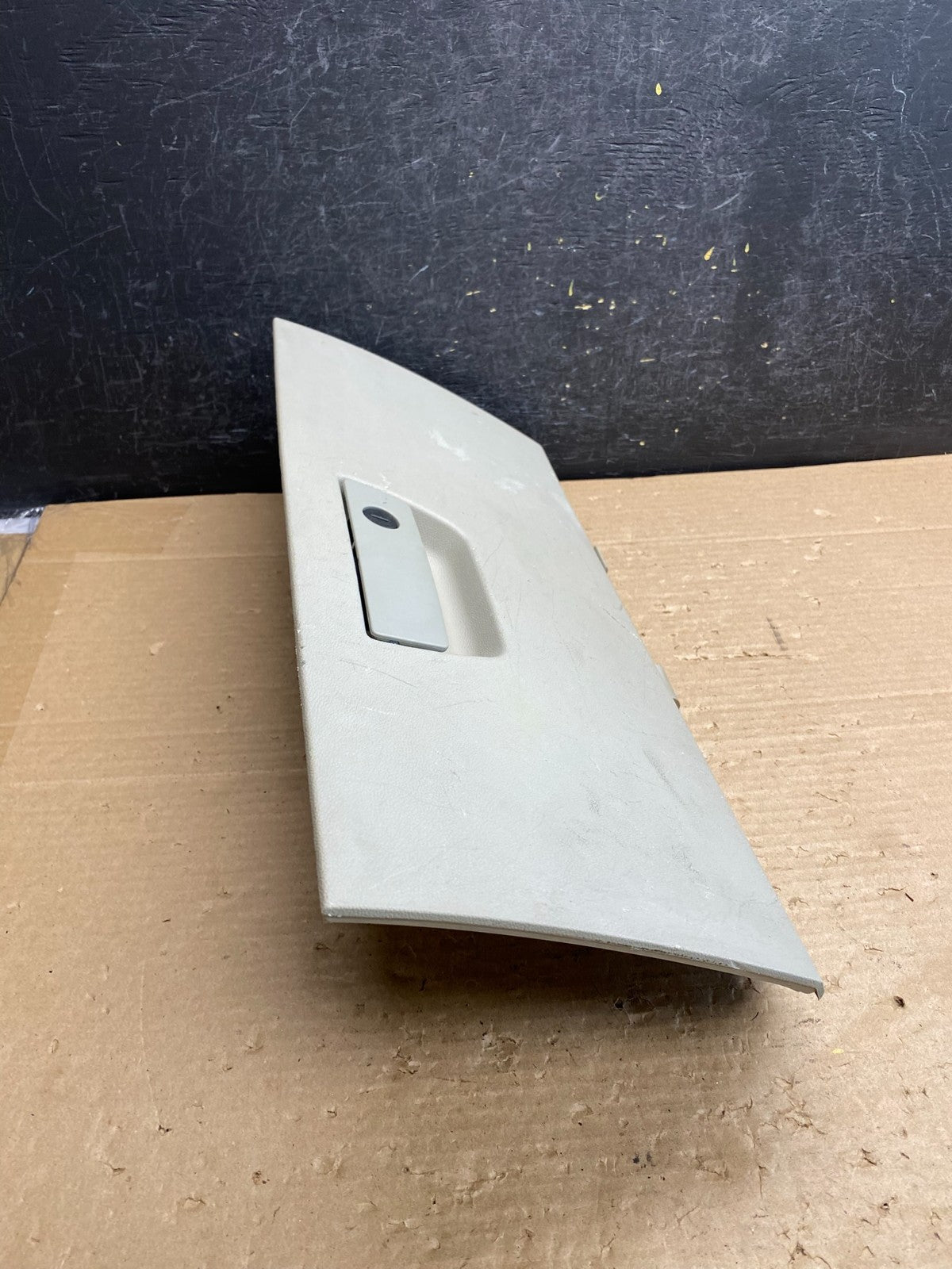 2011-2020 Dodge Grand Caravan Front Right Passenger Storage Glove Box AG6244 DG1