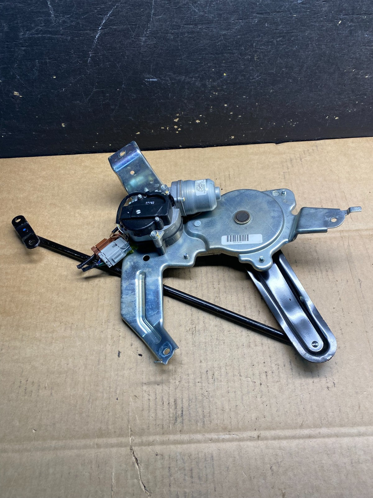 2011 to 2017 Honda Odyssey Rear Windshield Washer Wiper Motor AB3973 DG0