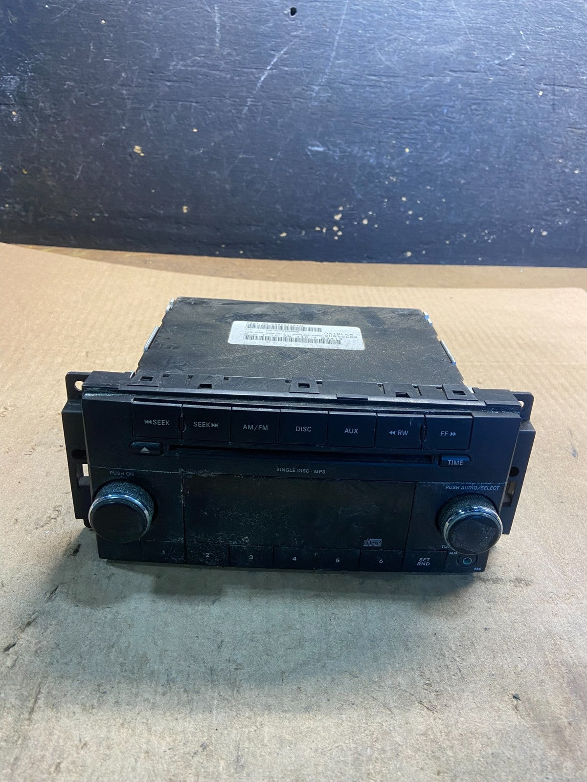 2007-2012 Chrysler Dodge Jeep Ram Radio CD MP3 AUX Receiver Z8696 DG0