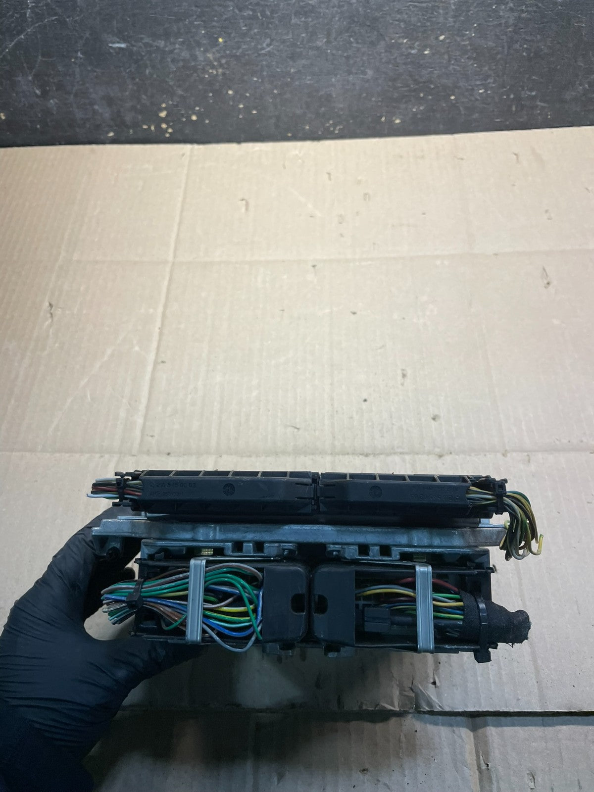 1999 to 2005 Mercedes E320 CLK320 Engine Control Unit ECU Module Oem X8380 DG1