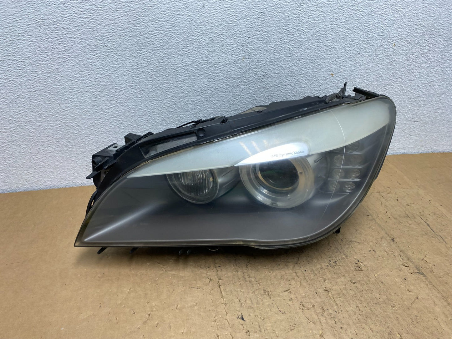 2009-2012 BMW 7-Series 740i 750i Left Driver LH Xenon HID Headlight AD07070