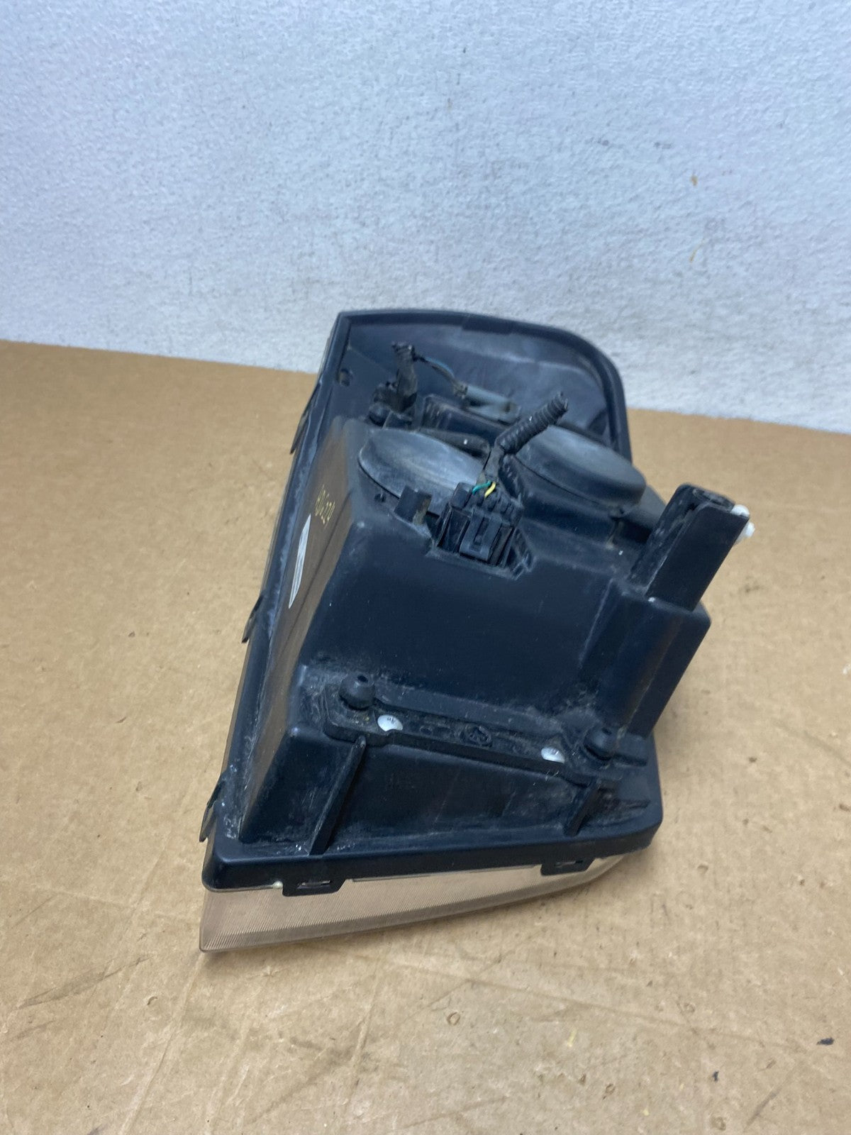 2002 to 2009 Gmc Envoy Left Driver Lh Side Headlight Halogen TYC AD6224 DW5