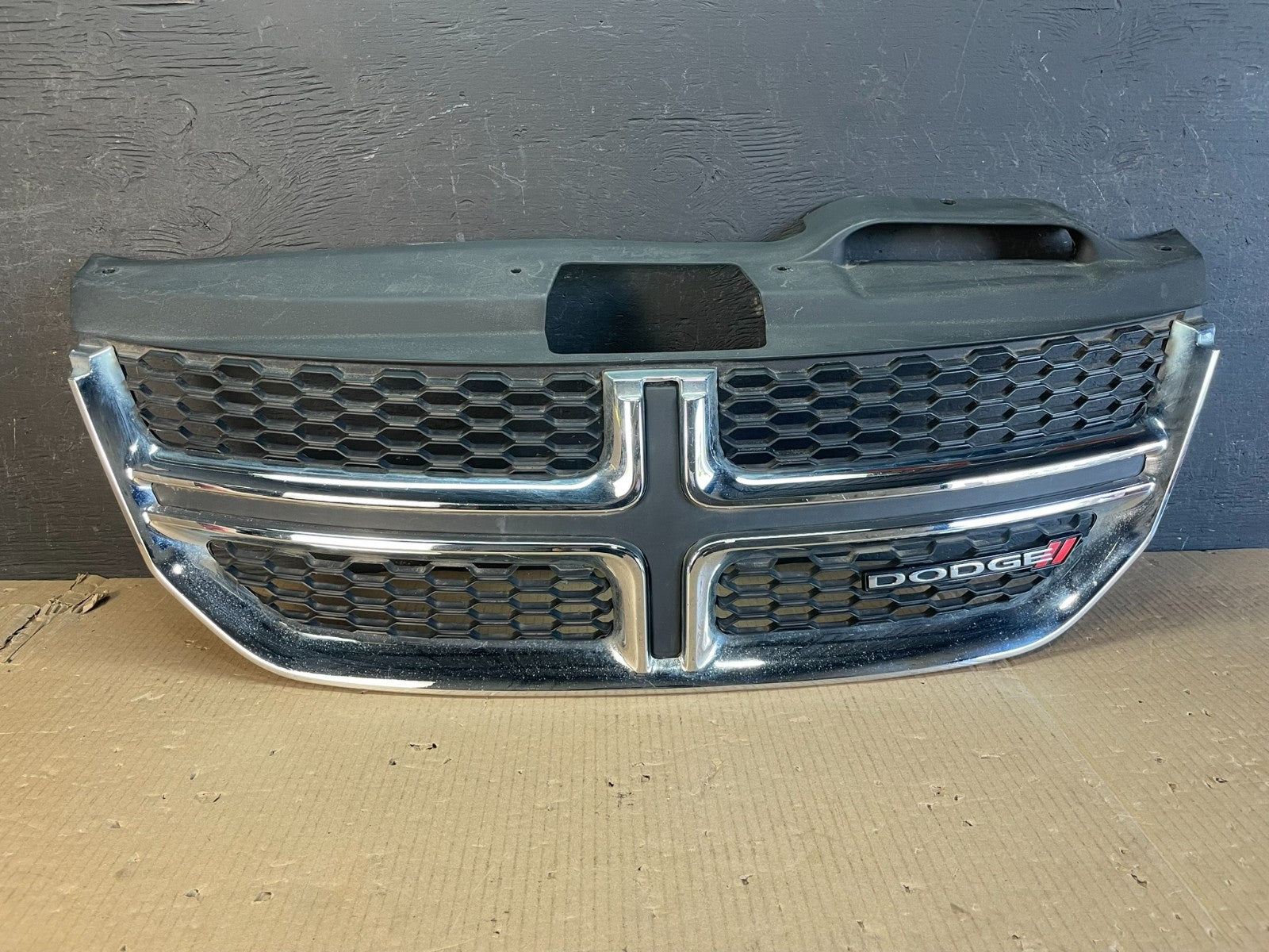 2011 to 2018 Dodge Journey Front Upper Chrome Grill Grille AE3778 DG0
