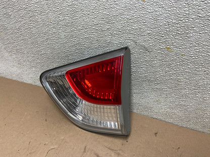 2013 to 2016 Nissan Pathfinder Right Passenger Inner Tail light Oem AB5963 LK1