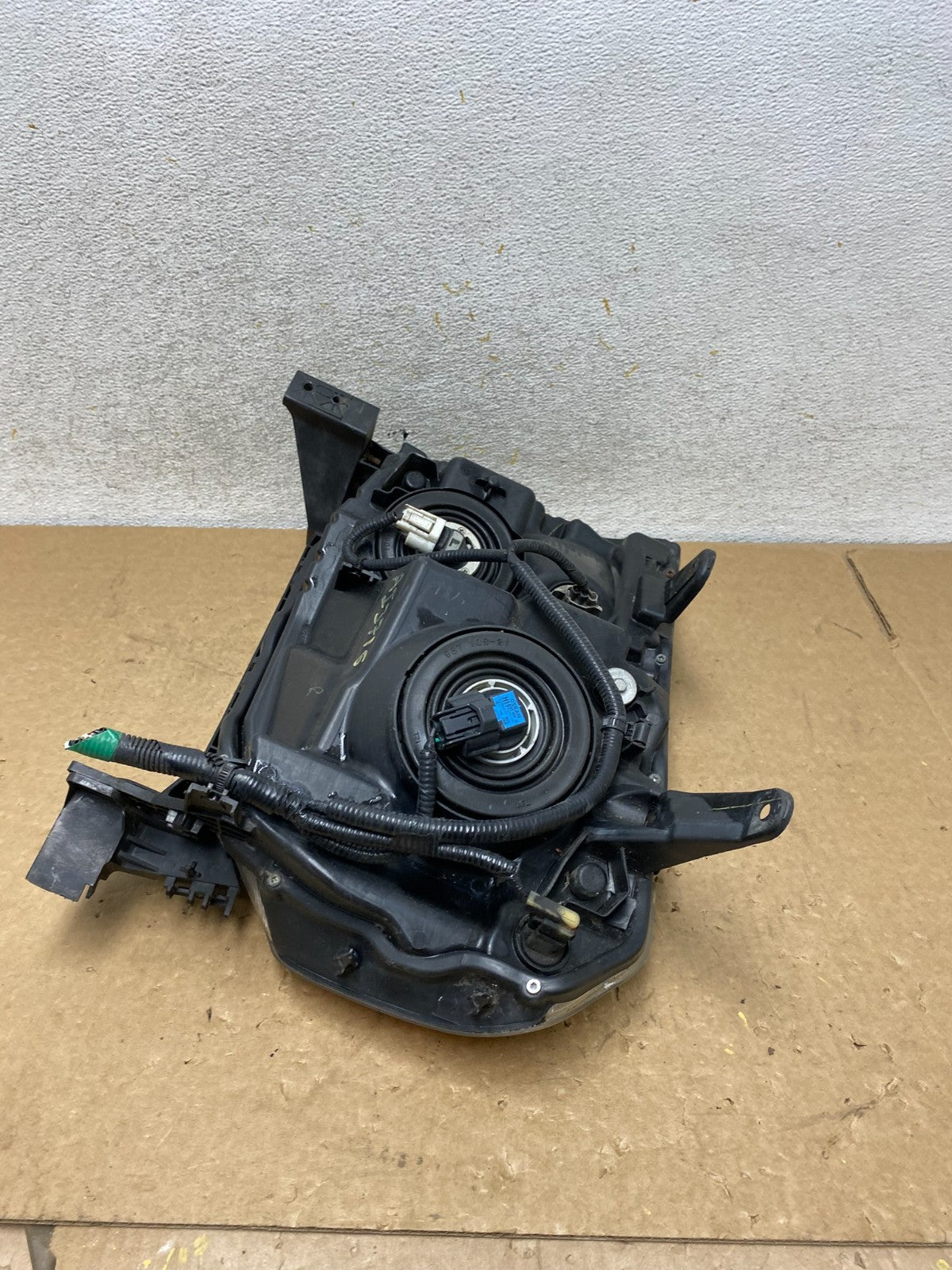 2013 to 2015 Honda Pilot Right Passenger RH Side Halogen Headlight AI3716 DW6