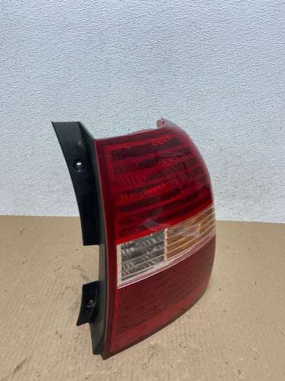 2005 to 2007 Kia Sportage Right Passenger Side RH Side Tail Light DEPO AE7358 LK2