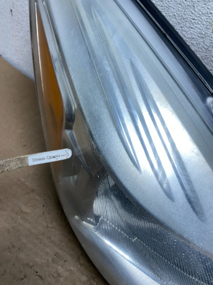 2013 - 2016 Ford Escape Headlight Right Passenger RH Side Halogen AI1003 DW4