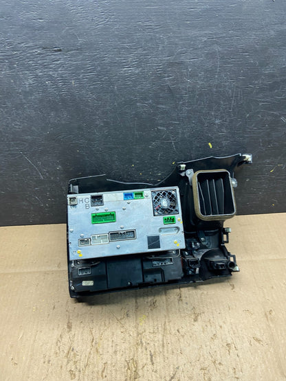 2006 - 2011 Honda Civic Radio AM/FM Climate Control Air Vent Bezel  Q2031 DG5