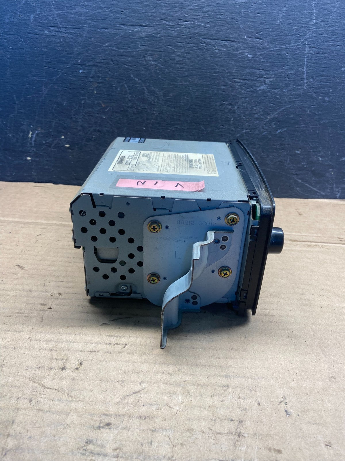 1999 to 2003 Toyota Tundra Sequoia AM/FM Radio Cassete Player AE2521 DG2