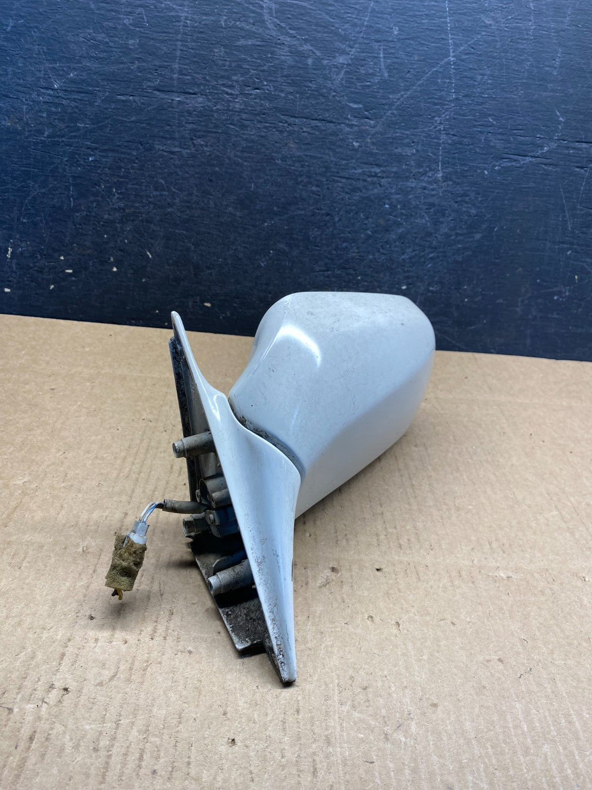 1988 to 1994 BMW 740I 735I Left Driver Power White Door Mirror AH19271