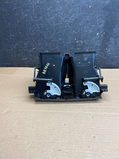 2007 to 2009 Cadillac SRX Front Center Dash Clock Air Vent ag5066 DG4