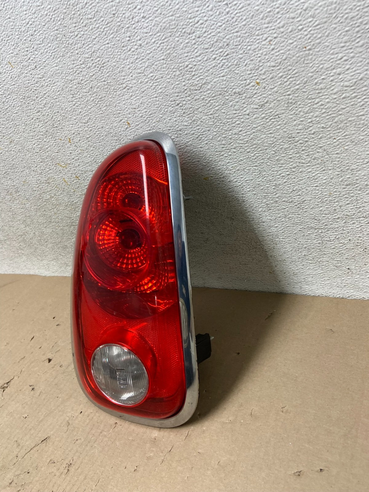 2011 to 2016 Mini Cooper Countryman Left Driver LH Tail Light ah6866 DG1