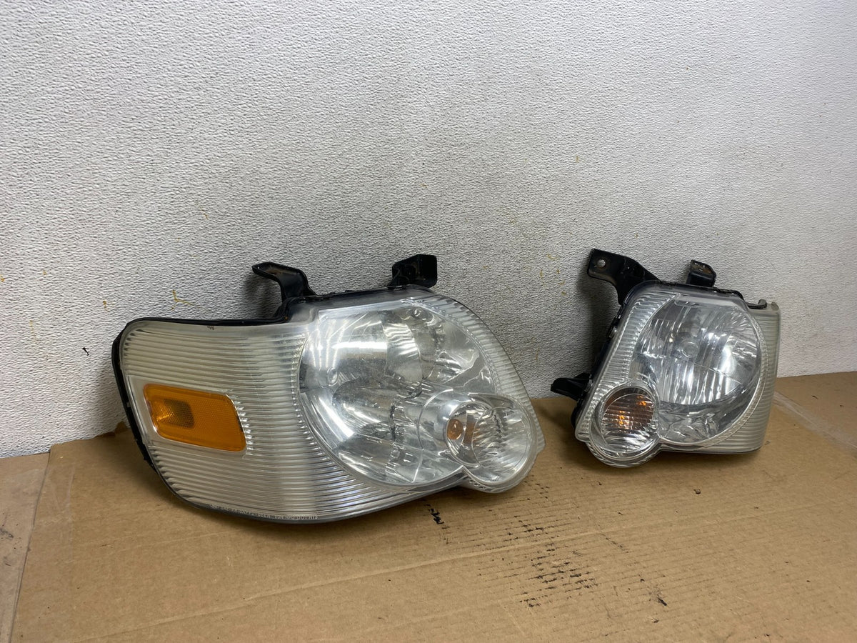 2006 2007 2008 2009 2010 Ford Explorer Left+Right Set Headlights AH4039 DW1