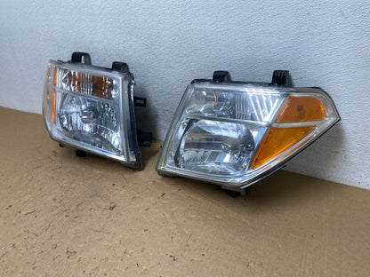 2005 2006 2007 Nissan Pathfinder Halogen Headlights Left+Right AF8078 DW1