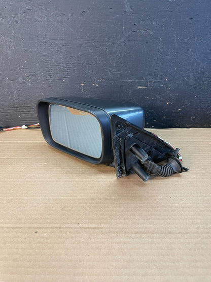 2001 to 2006 BMW 325i Left Driver Side View Door Mirror AE86072