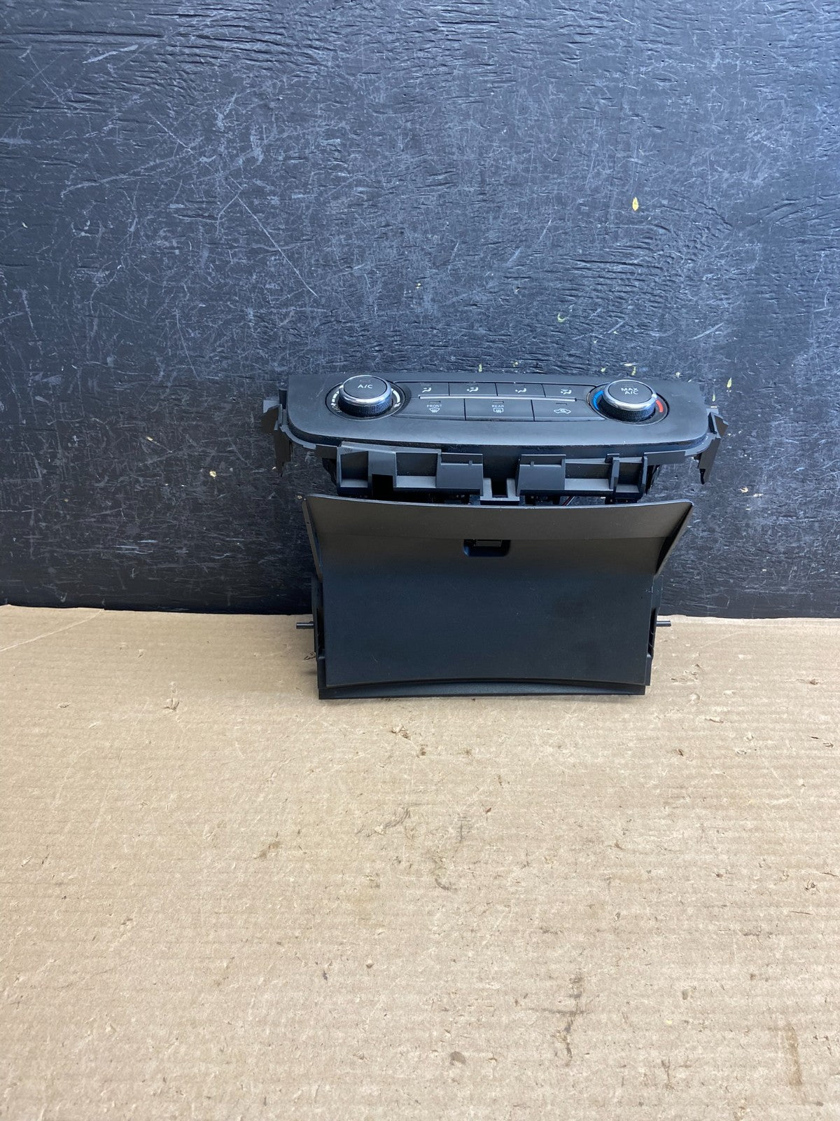 2016 2017 Nissan Altima A/C Temperature Climate Control AH3957 DG0