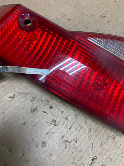 1998 to 2000 Honda Accord Right Passenger Side Inner Tail Light AI5637 LK3