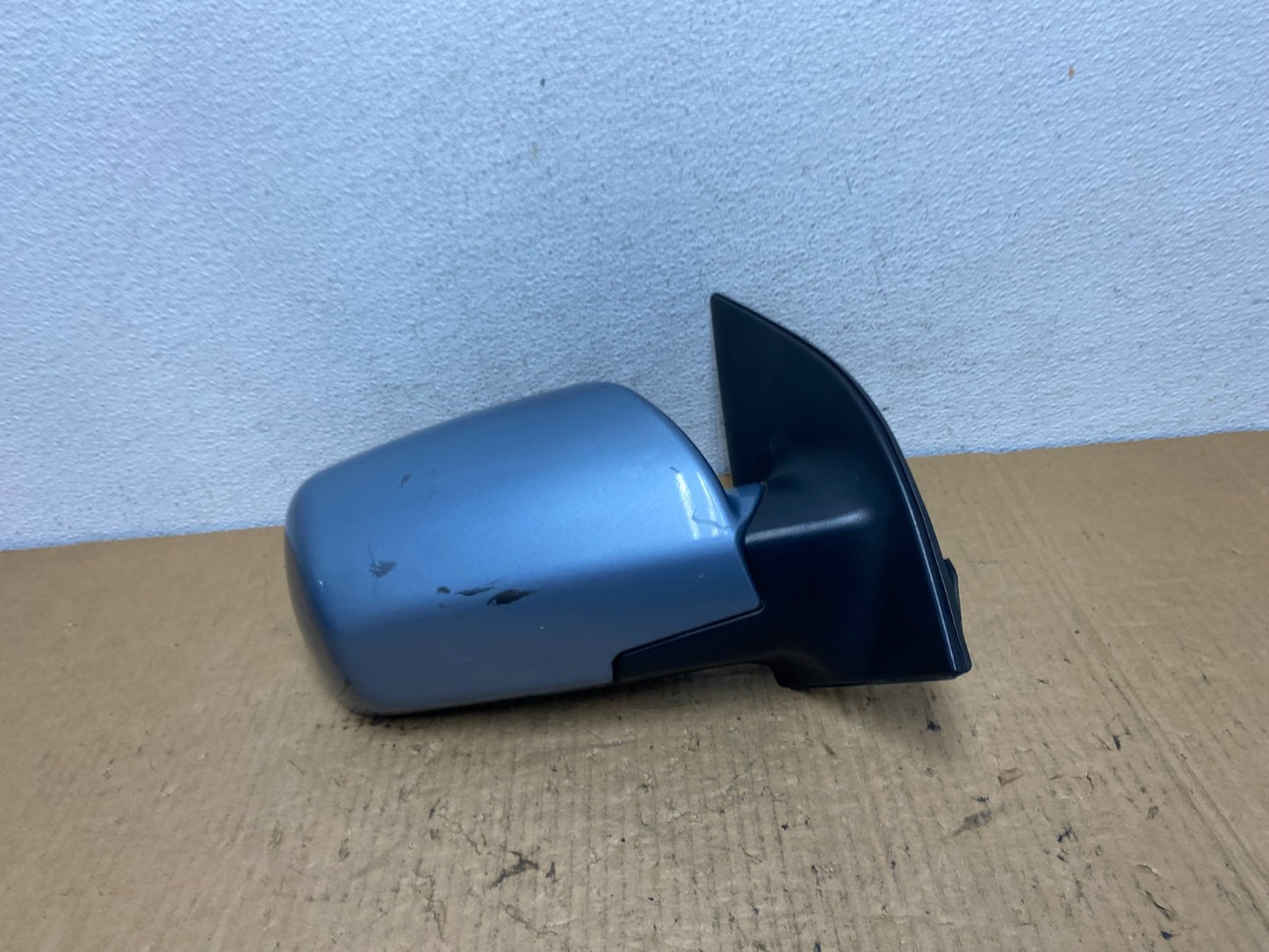 2007-2010 Hyundai Entourage Sedona Right Passenger Side Door Mirror AC7809 DW0