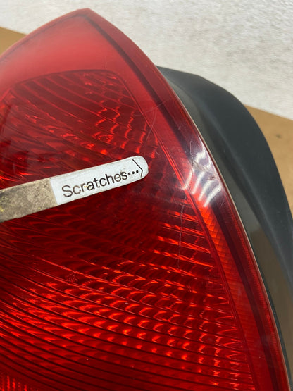 2001-2003 Sedan Hyundai Elantra Left Driver Lh Side Tail Light AE2675 LK3