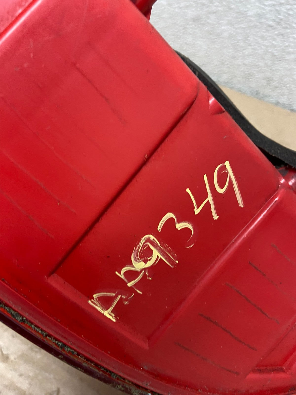 2003-2004 Infiniti G35 Left Driver Lh Side Tail Light Oem AA9349 LK6