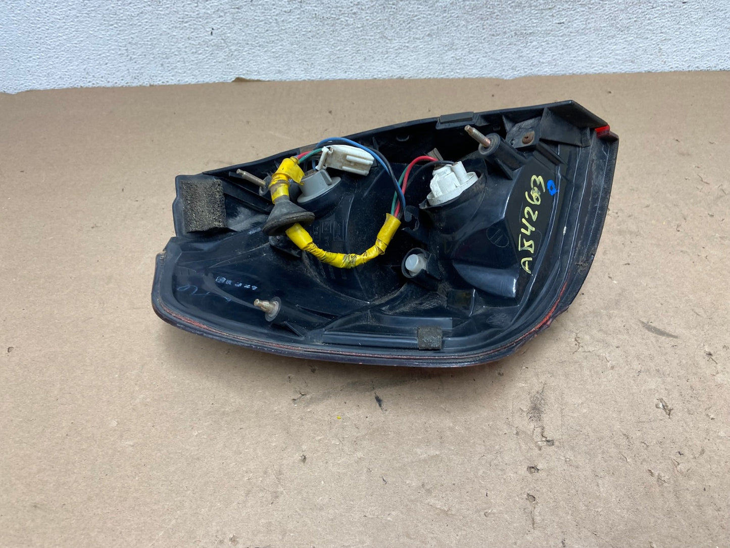 2001 to 2004 Subaru Legacy Outback Right Passenger RH Tail Light AG4263 LK7