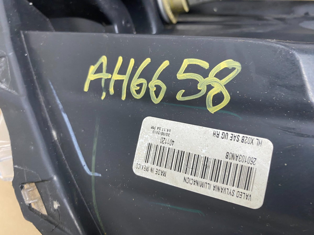 2012 2013 2014 Nissan Versa Sedan Headlight Right Passenger Rh AH6658 DW9